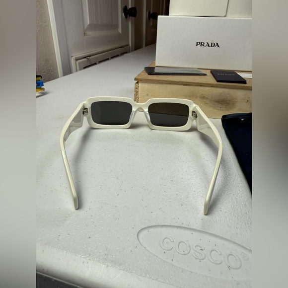 $391 Prada Symbole OPR A06SF 54MM Pillow
Sunglasses | Saks Fifth Avenue - Picture 4 of 16